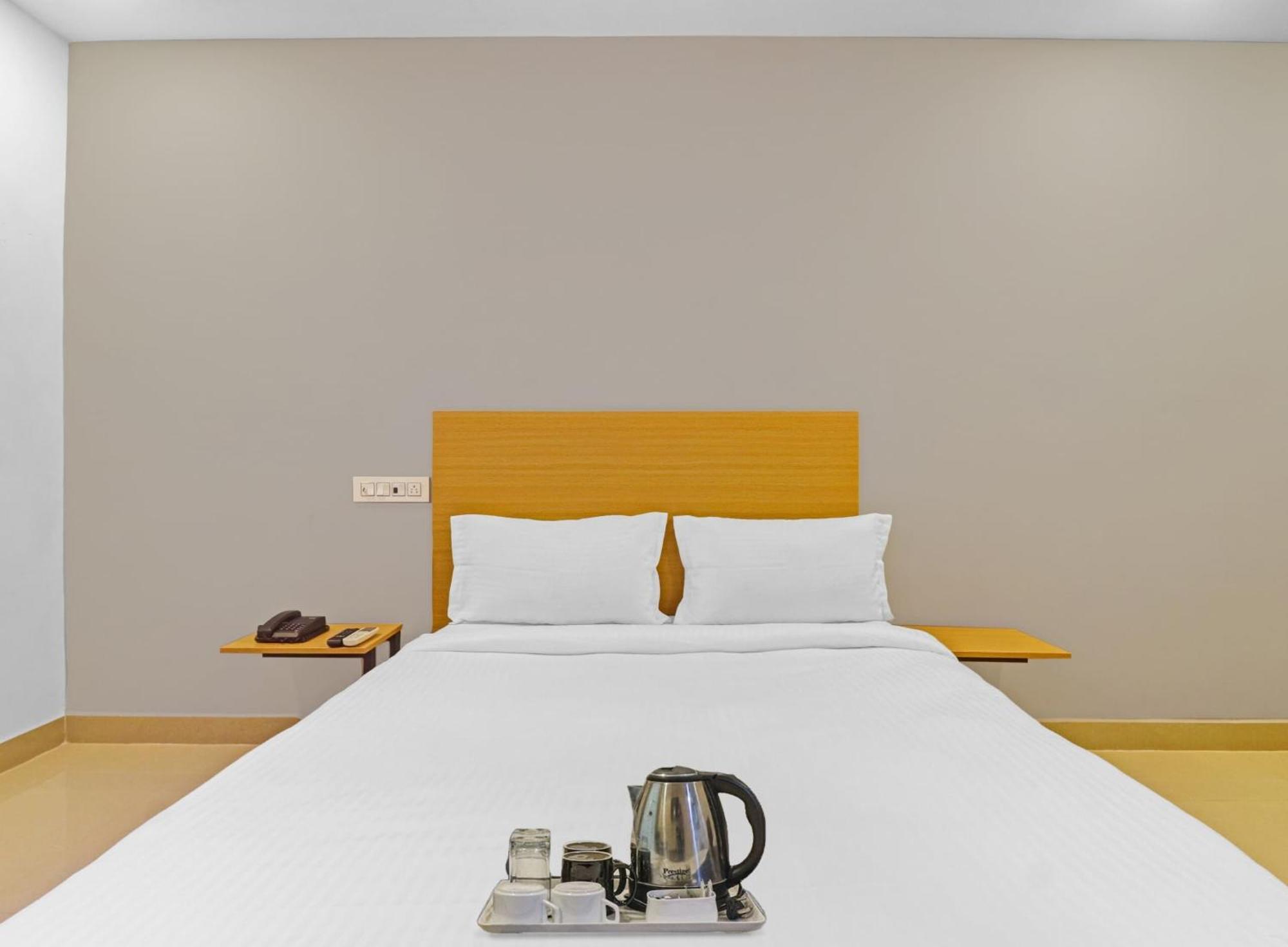Hotel Townhouse Che Sigma Hyderabad Exterior foto