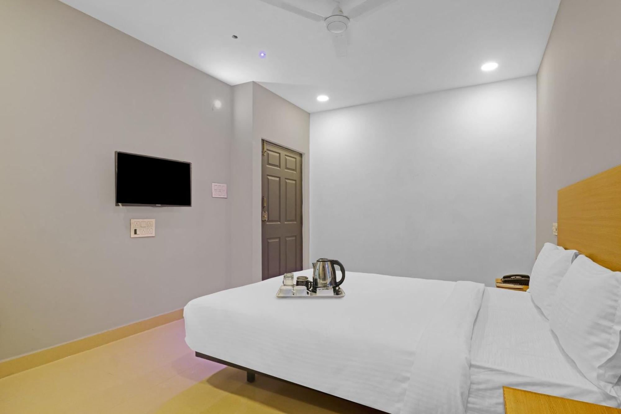 Hotel Townhouse Che Sigma Hyderabad Exterior foto