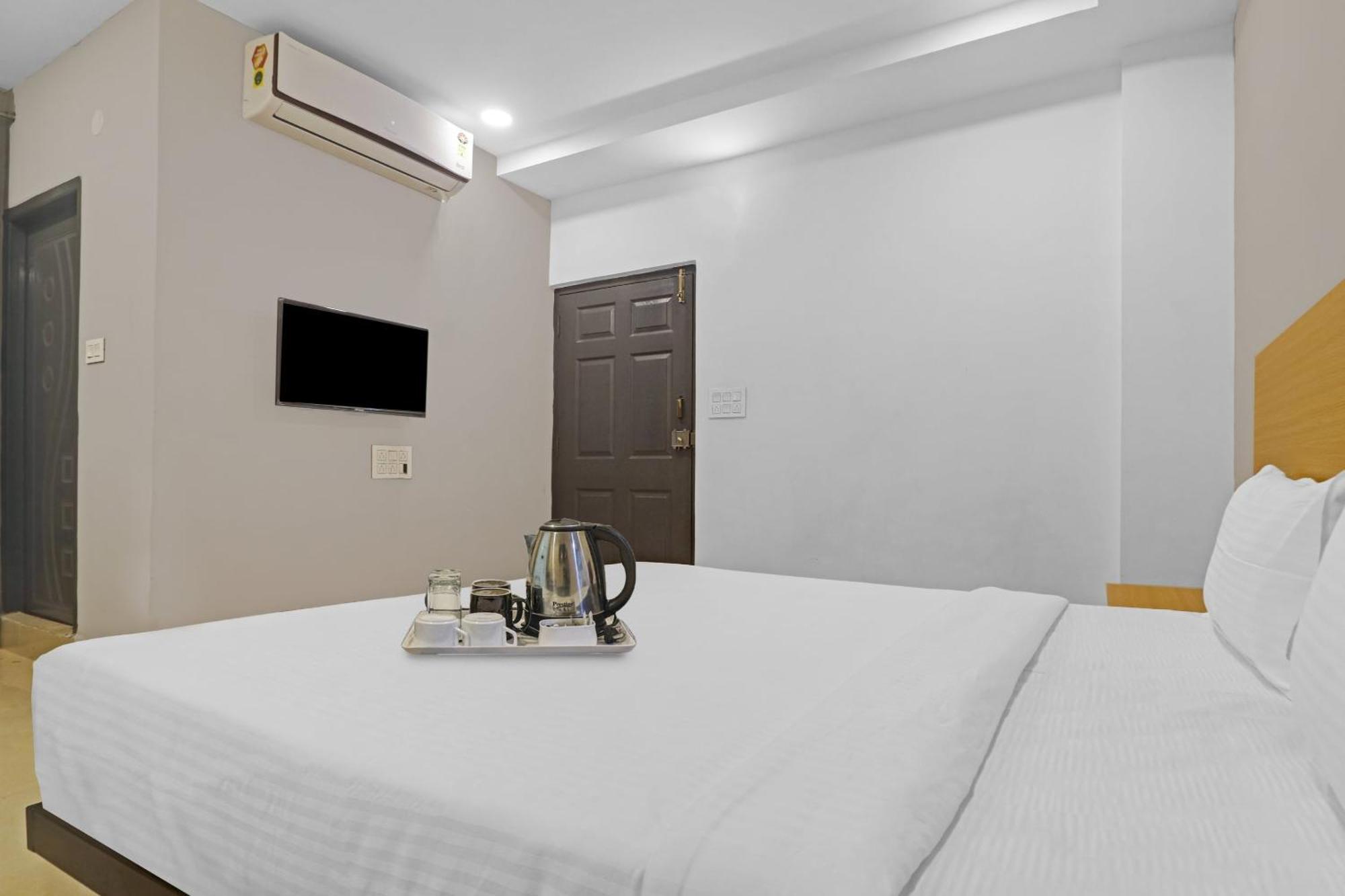 Hotel Townhouse Che Sigma Hyderabad Exterior foto